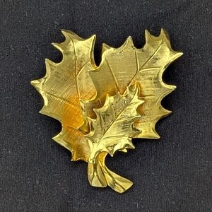 Gold Leaf Cluster Brooch Shiny Gold Tone Leaf Pin